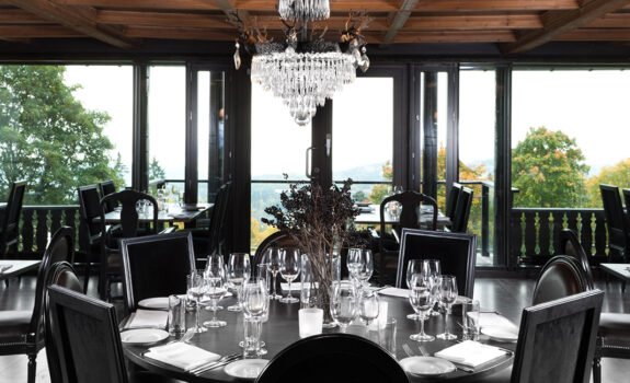 Holmenkollen restaurant