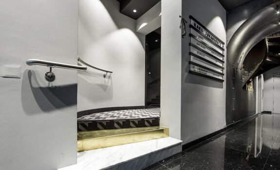 Karl Johans gate 6 - kontorinngang