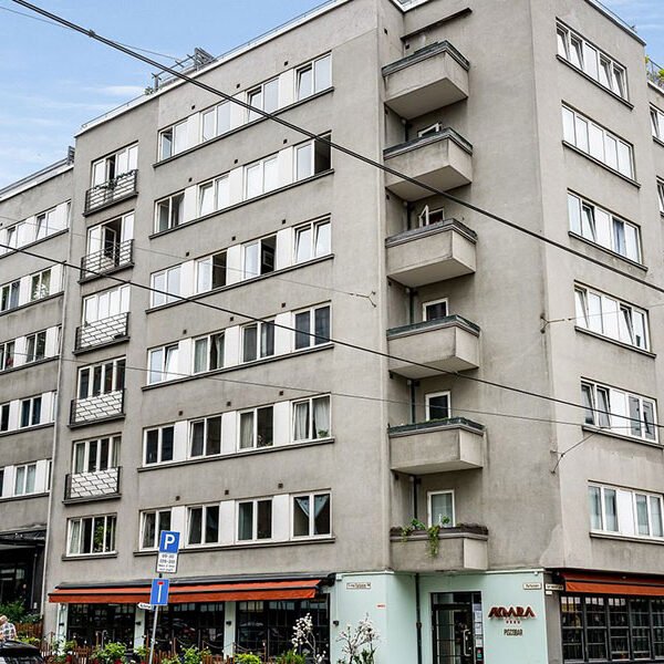 Parkveien 64 er et urbant, moderne og tilrettelagt boligkonsept. Funkisbygningen har en fantastisk beliggenhet mellom Solli plass og Aker Brygge.