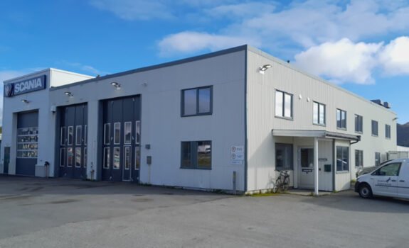 Bilbygg Norsk Scania Leknes