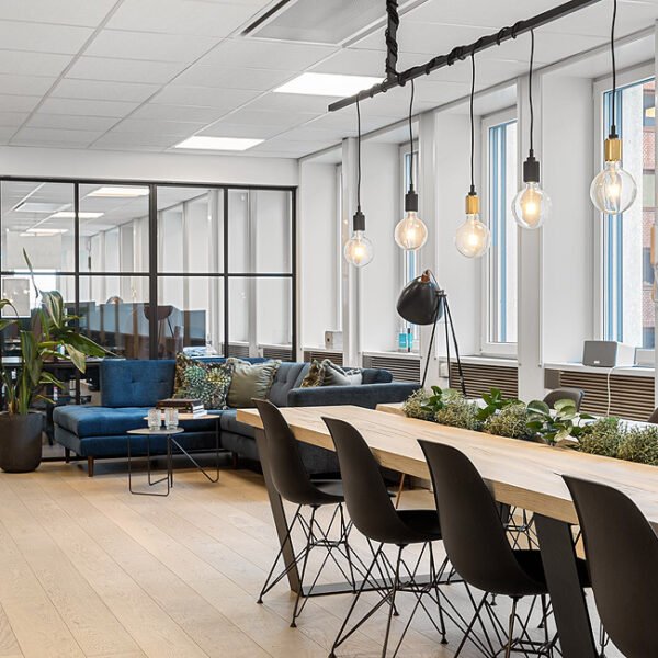 495 kvm | Representativt og moderne kontorlokale i CBD, med personalrestaurant, parkering, treningsrom og takterrasse