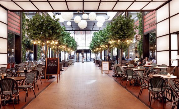 Folketeaterpassasjen