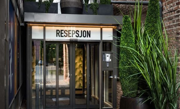 Kontorinngang resepsjon