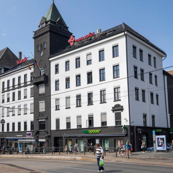 359 kvm | Supersentrale kontorlokaler på Jernbanetorget – kort vei til alt