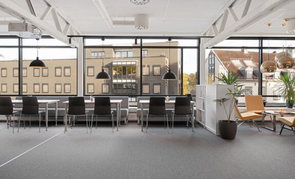 spiseplasser med utsikt mot Hoffsveien