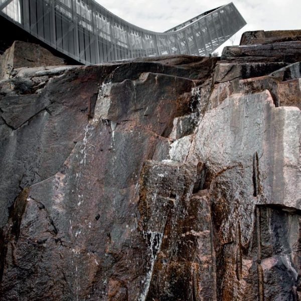 ff1f485714f16d7a86a3aafb4983e127